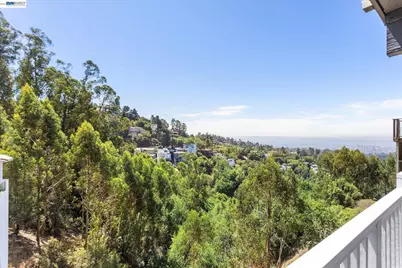 7081 Elverton Dr, Oakland, CA 94611 - Photo 89