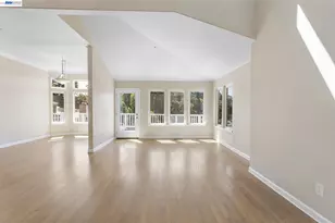 7081 Elverton Dr, Oakland, CA 94611 - Photo 17