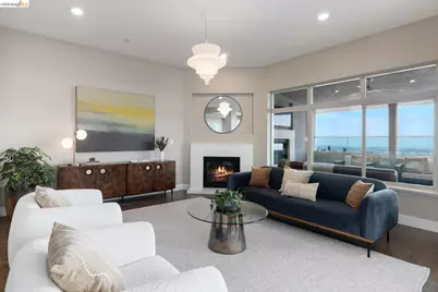 6713 Skyview Dr., Oakland, CA 94605 - Photo 5