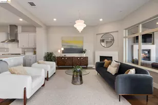 6713 Skyview Dr, Oakland, CA 94605 - Photo 13