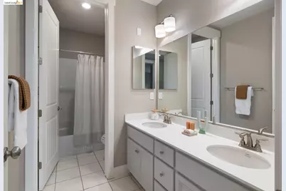6713 Skyview Dr., Oakland, CA 94605 - Photo 47