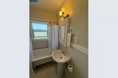 724 Edwards, Crockett, CA 94525 - Photo 3