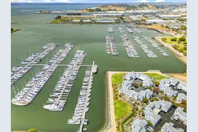 109 Shoreline Ct, Richmond, CA 94804 - Photo 19