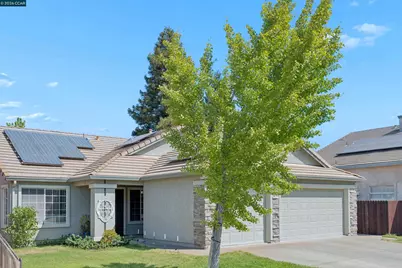 813 Topaz Cir, Vacaville, CA 95687 - Photo 1