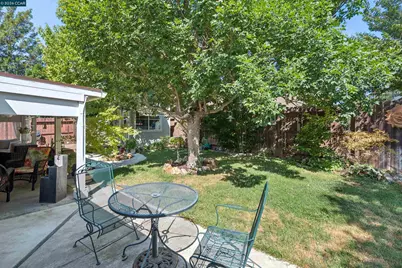 813 Topaz Cir, Vacaville, CA 95687 - Photo 33