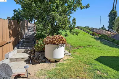 50 Taylor Pl, Bethel Island, CA 94511 - Photo 11