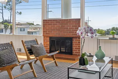 2740 Arlington Blvd, El Cerrito, CA 94530 - Photo 17