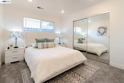 21743 Princeton St. #8, Hayward, CA 94541 - Photo 19