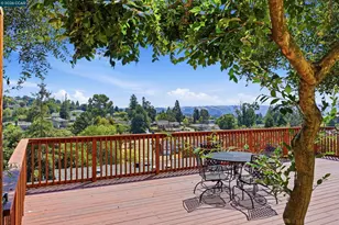 18490 Carlwyn Dr, Castro Valley, CA 94546 - Photo 3
