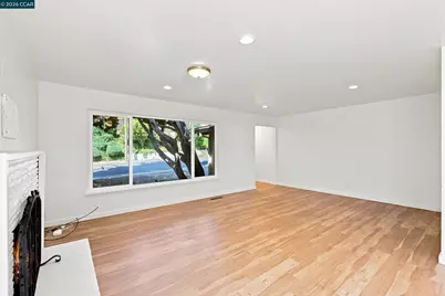 18490 Carlwyn Dr, Castro Valley, CA 94546 - Photo 19