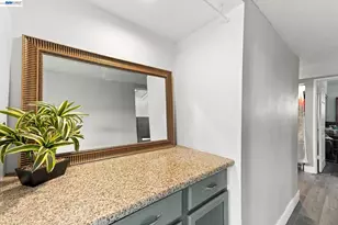 5621 27th Ave, Sacramento, CA 95820 - Photo 29