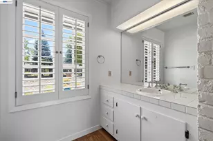 16 Crest Estate Dr, Alamo, CA 94507 - Photo 25