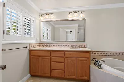16 Crest Estate Dr, Alamo, CA 94507 - Photo 33