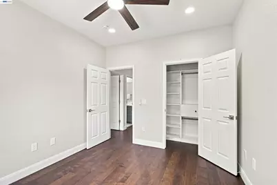 37 Esfahan Dr, San Jose, CA 95111 - Photo 33