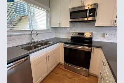 785 Taft Ave #10, Albany, CA 94706 - Photo 11