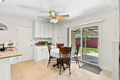 36267 Toulon Pl, Newark, CA 94560 - Photo 15