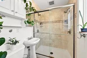 36267 Toulon Pl, Newark, CA 94560 - Photo 23
