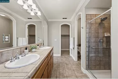 6122 Ashwell Way, Vallejo, CA 94591 - Photo 37