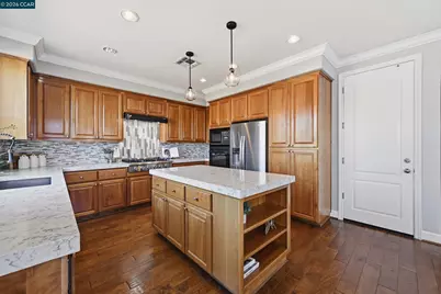 6122 Ashwell Way, Vallejo, CA 94591 - Photo 27