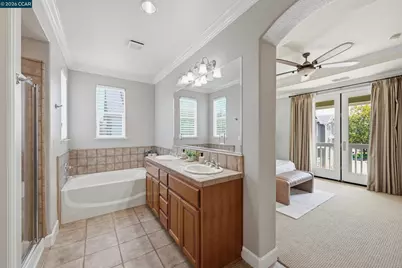 6122 Ashwell Way, Vallejo, CA 94591 - Photo 39