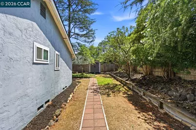 2254 Center Ave, Martinez, CA 94553 - Photo 65