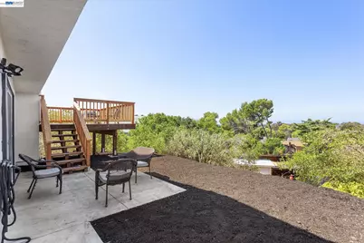 22446 Ralston Ln, Hayward, CA 94541 - Photo 33