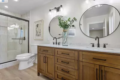 22446 Ralston Ln, Hayward, CA 94541 - Photo 17