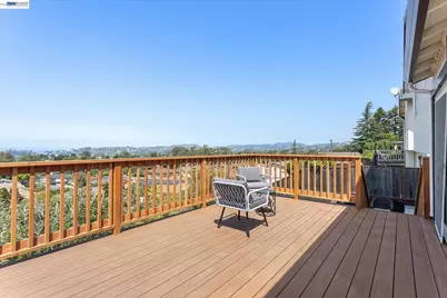 22446 Ralston Ln, Hayward, CA 94541 - Photo 29