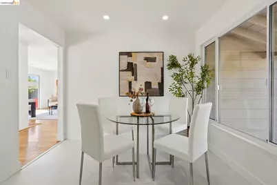 12 Teakwood Ct, San Rafael, CA 94901 - Photo 9