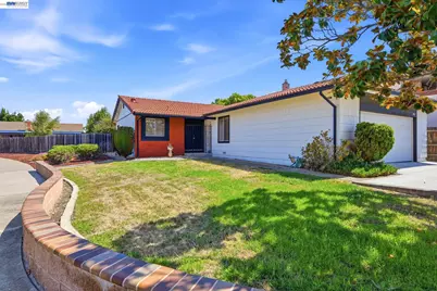 2467 Hibiscus Dr, Hayward, CA 94545 - Photo 1