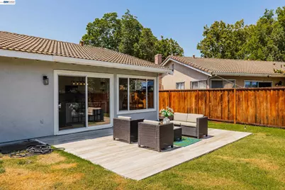 33457 Caliban Dr, Fremont, CA 94555 - Photo 27