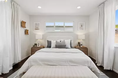 1409 66th St, Berkeley, CA 94702 - Photo 17