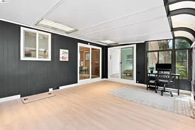 5401 Solano Ave, Richmond, CA 94805 - Photo 17