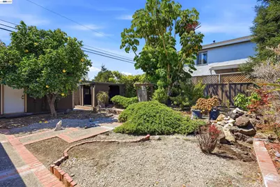 5401 Solano Ave, Richmond, CA 94805 - Photo 29
