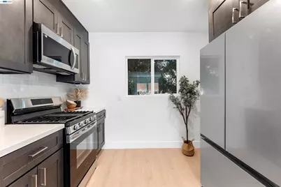 1818 Milvia St, Berkeley, CA 94709 - Photo 13