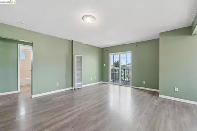 2562 60th Ave, Oakland, CA 94605 - Photo 7