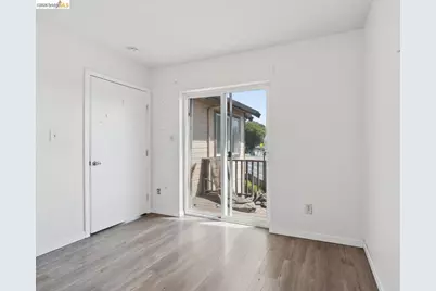 2562 60th Ave, Oakland, CA 94605 - Photo 31