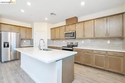 516 Spruce Way, Oakley, CA 94561 - Photo 5