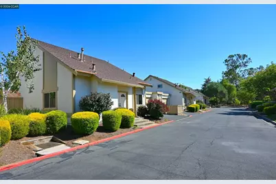 4836 Boxer Blvd, Concord, CA 94521 - Photo 3