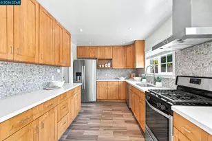 2710 Broadmoor Ave, Concord, CA 94520 - Photo 11