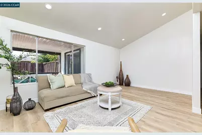 2117 Lopez Dr, Antioch, CA 94509 - Photo 5