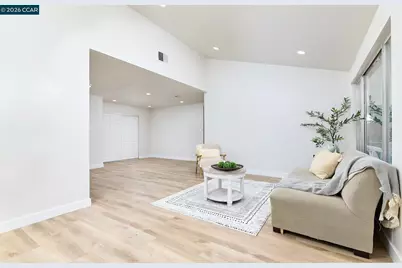 2117 Lopez Dr, Antioch, CA 94509 - Photo 7