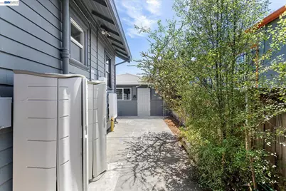 2118 107th Ave, Oakland, CA 94603 - Photo 45