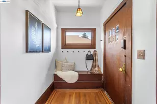 2118 107th Ave, Oakland, CA 94603 - Photo 9