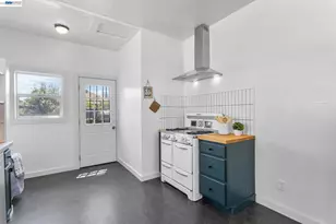 2118 107th Ave, Oakland, CA 94603 - Photo 25