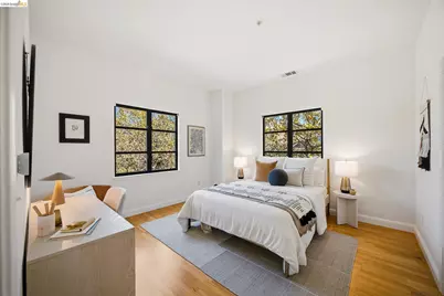 711 Walker Ave #202, Oakland, CA 94610 - Photo 29