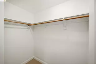 711 Walker Ave, Oakland, CA 94610 - Photo 41