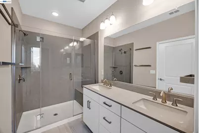 3415 Zenith Ave, Dublin, CA 94568 - Photo 17