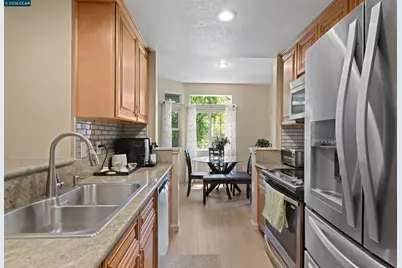 8020 Mountain View Dr #G, Pleasanton, CA 94588 - Photo 15