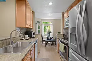 8020 Mountain View Dr, Pleasanton, CA 94588 - Photo 15